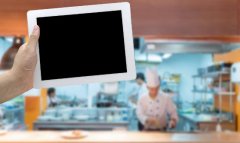 <b>这些企业通过不竭立异产物、优化供应链办理、</b>